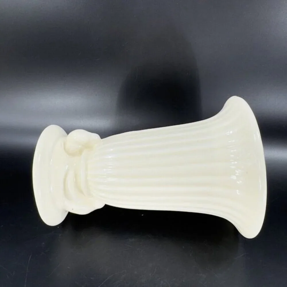 Vintage Art Deco Haeger Dove Vase 1940s White Glaze Ceramic Love Birds Decor VTG
